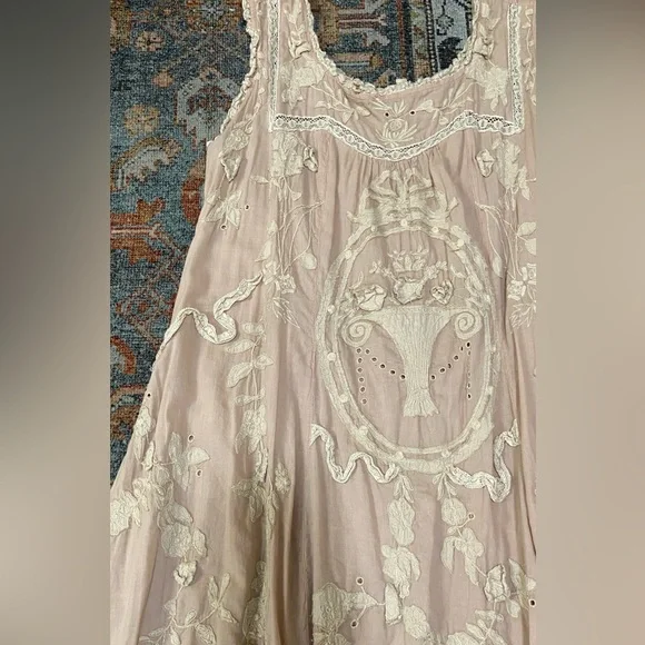 Magnolia Pearl European Cotton Dress - Picture 6 of 7